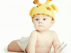 男孩用纸尿裤好还是拉拉裤好 看完这篇就懂了！