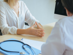 试管婴儿免疫全套检查会查甲状腺功能吗？